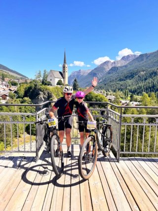 MaxC im Team auf das Podest am Nationalpark Bike-Marathon. Tolles Team, Glückwunsch an Amalia und Andy ✌🏼🫶🏼